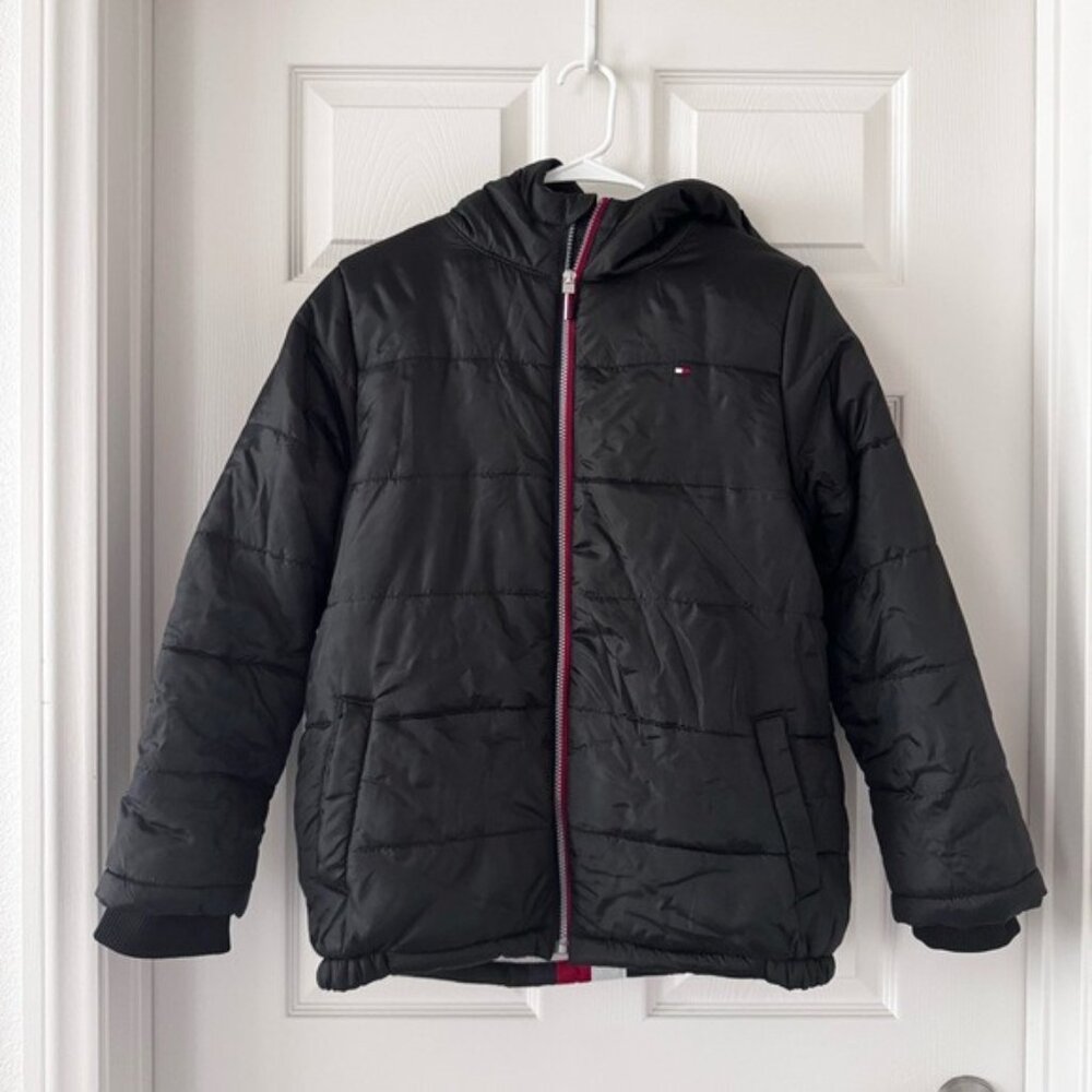 Tommy Hilfiger Black Puffer Jacket Youth 14/16 Hooded Coat Outerwear size 14/16
